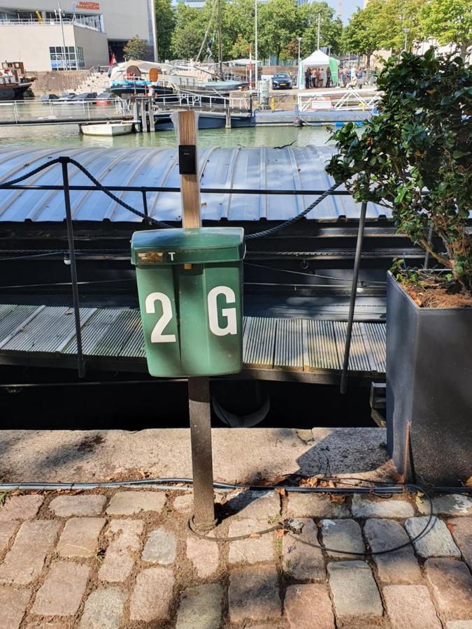 Houseboat holiday apartments Rotterdam Bagian luar foto